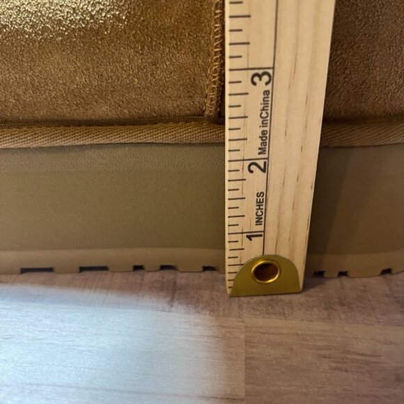 Ugg Women's Chestnut Classic Dipper Platform Boots  Size: 9 - Picture 10 of 12